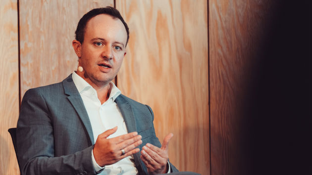 Dr Sebastian H Fner Bei Der Verisk Fachtagung Asssecuranz Im September 2024 