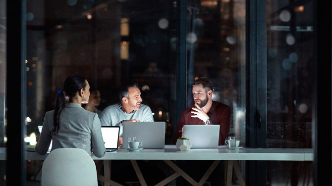 Robust Risk Management 